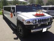 Лимузин Hummer H2 на выписку из роддома в городе Астана.